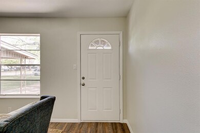 27 Donald Ct, Hurst, TX 76053 - photo 6