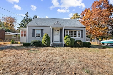 261 West St, Ludlow, MA 01056 - photo 2