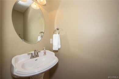 1/2 bath
