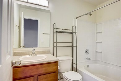 537 Stobus Dr, Greenwood, IN 46143 - photo 6