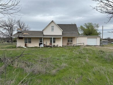 40202 Moccasin Trail, Shawnee, OK 74804 - photo 2