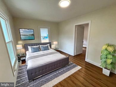 836 E Broad St, Gibbstown, NJ 08027 - photo 5