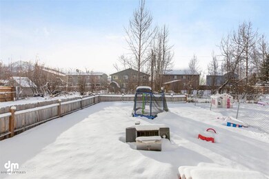 07-Exterior Back-ELKO4737
