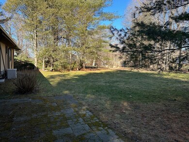 10 Country Club Blvd, North Dartmouth, MA 02747 - photo 5