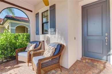 SCREENED IN ENTRY