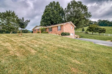 24166-Walden-Rd-Abingdon-VA Highlands-Re