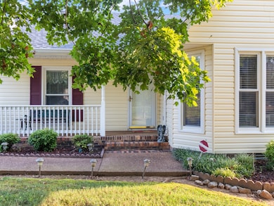 3002 Windsor Dr, Columbia, TN 38401 - photo 3