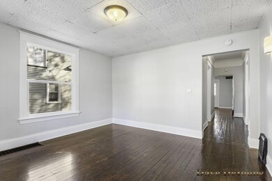 12-web-or-mls-72-w-17th-st
