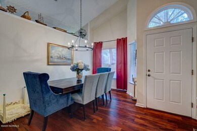 1902JumpinRun Dinningroom