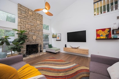 Stone gas fireplace