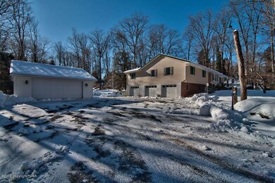 4110 Mill Creek Dr, Cresco, PA 18326 - photo 3