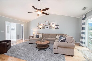 The Great Room Vaulted Ceiling Add Spaciousness fo