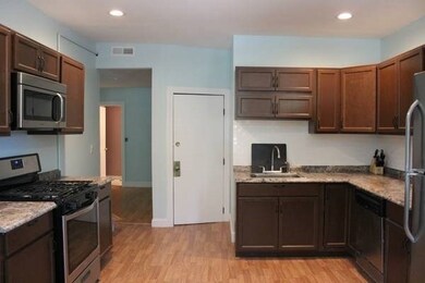 394 Riverway unit 2, Boston, MA 02115 - photo 4