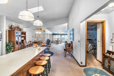 12315 E Houghton Lake Dr, Houghton Lake, MI 48629 - photo 4