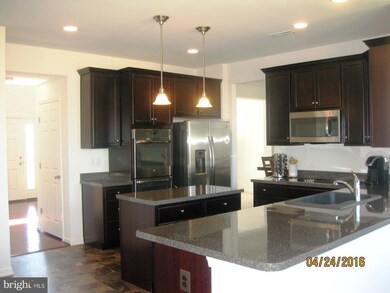 92 Bugatti Ct, Inwood, WV 25428 - photo 2