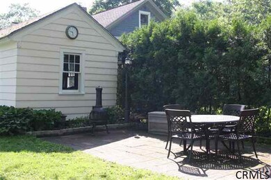 18 Plymouth Ave, Delmar, NY 12054 - photo 4