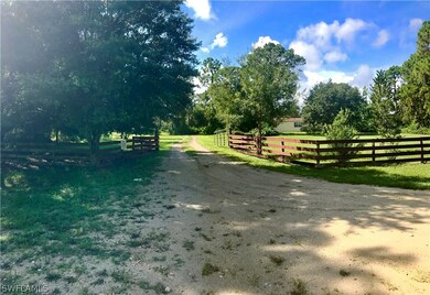 16225 Grace Ct, Fort Myers, FL 33913 - photo 3