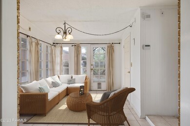 Breakfast/Sun Room