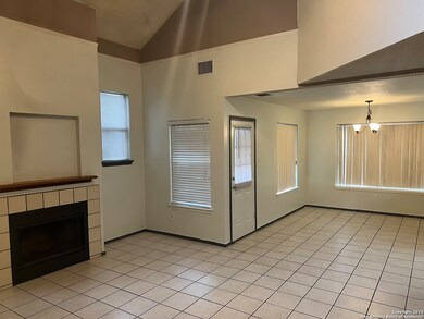 10130 Sandyglen, San Antonio, TX 78240 - photo 4