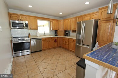 25 William St, Walkersville, MD 21793 - photo 6