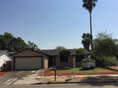 3732 N Claremont Ave, Fresno, CA 93727 - photo 7