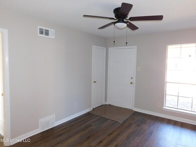 2775 Normandy Cove, Horn Lake, MS 38637 - photo 5