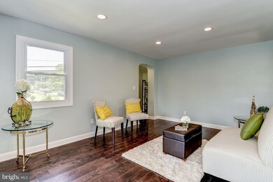 907 Ray Rd, Hyattsville, MD 20783 - photo 6