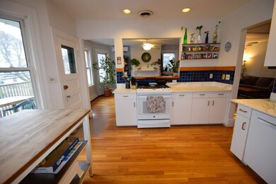 77 Brook St unit 2, Brookline, MA 02445 - photo 6