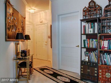 411 Hamlet Club Dr unit 303, Edgewater, MD 21037 - photo 3