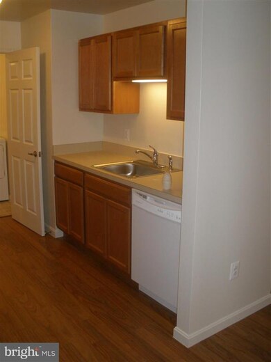 21403 Great Mills Rd unit 202A, Lexington Park, MD 20653 - photo 4