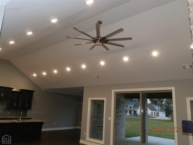 3802 Fieldstone Dr, Paragould, AR 72450 - photo 3