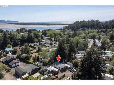 4850 Netarts Hwy W unit 6, Tillamook, OR 97141 - photo 2