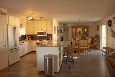 375 S Companero Rd, Saint David, AZ 85630 - photo 4