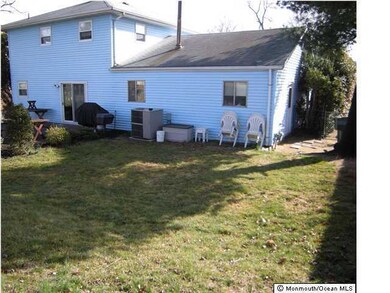 28 Kerry Dr, Hazlet, NJ 07730 - photo 2