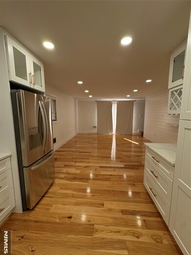 17 Zabriskie St unit 1705, Hackensack, NJ 07601 - photo 4