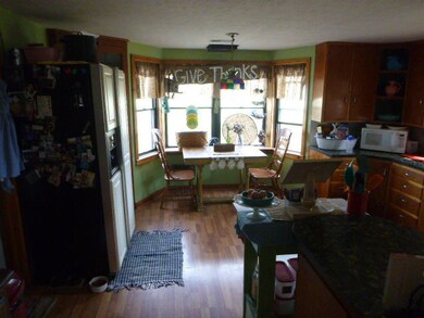 823 E 430th Rd, Bolivar, MO 65613 - photo 5