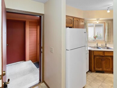 1383 Granada Trail N, Saint Paul, MN 55128 - photo 6