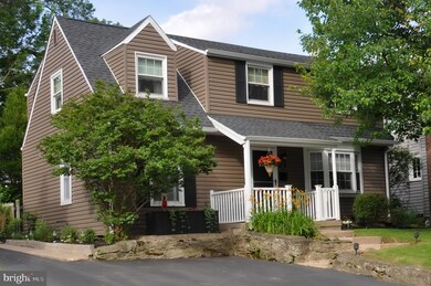 319 Inman Terrace, Willow Grove, PA 19090 - photo 2