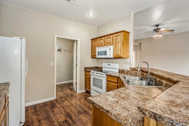 205 W Terrace, Toquerville, UT 84774 - photo 5