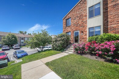 6810 Hilltop Dr unit 190, Brookhaven, PA 19015 - photo 2