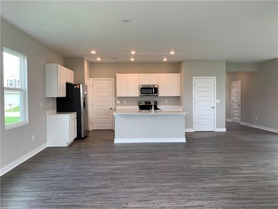 2502 Mounts Run Ln, Whitestown, IN 46075 - photo 6