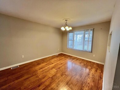 118 N Sutphin St, Middletown, OH 45042 - photo 7