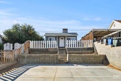 217 F St, Taft, CA 93268 - photo 4