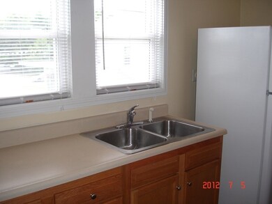 418 N Main St unit 2, Uxbridge, MA 01569 - photo 5