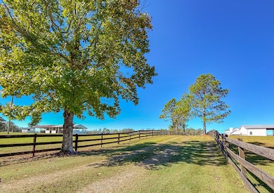 289 Mockingbird Ln, Chattahoochee, FL 32324 - photo 2