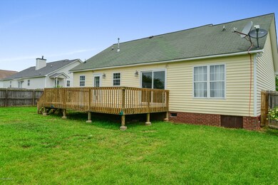 702 E Main St, Winterville, NC 28590 - photo 5