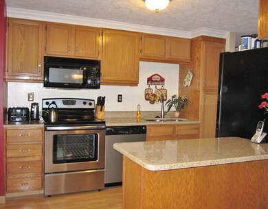 Kitchen. Granite tops