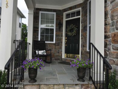 42945 Thornblade Cir, Ashburn, VA 20148 - photo 2