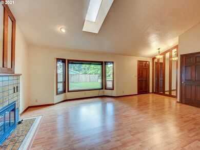 1865 Norkenzie Rd, Eugene, OR 97401 - photo 4