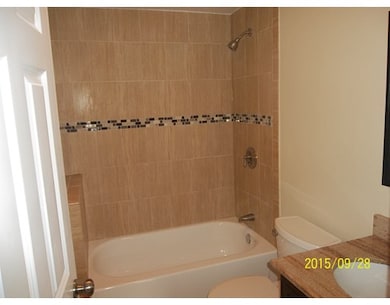 685 Pond St unit 1, Franklin, MA 02038 - photo 5